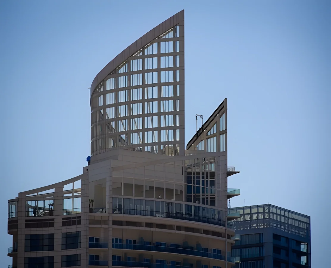 Four Seasons Hotel
