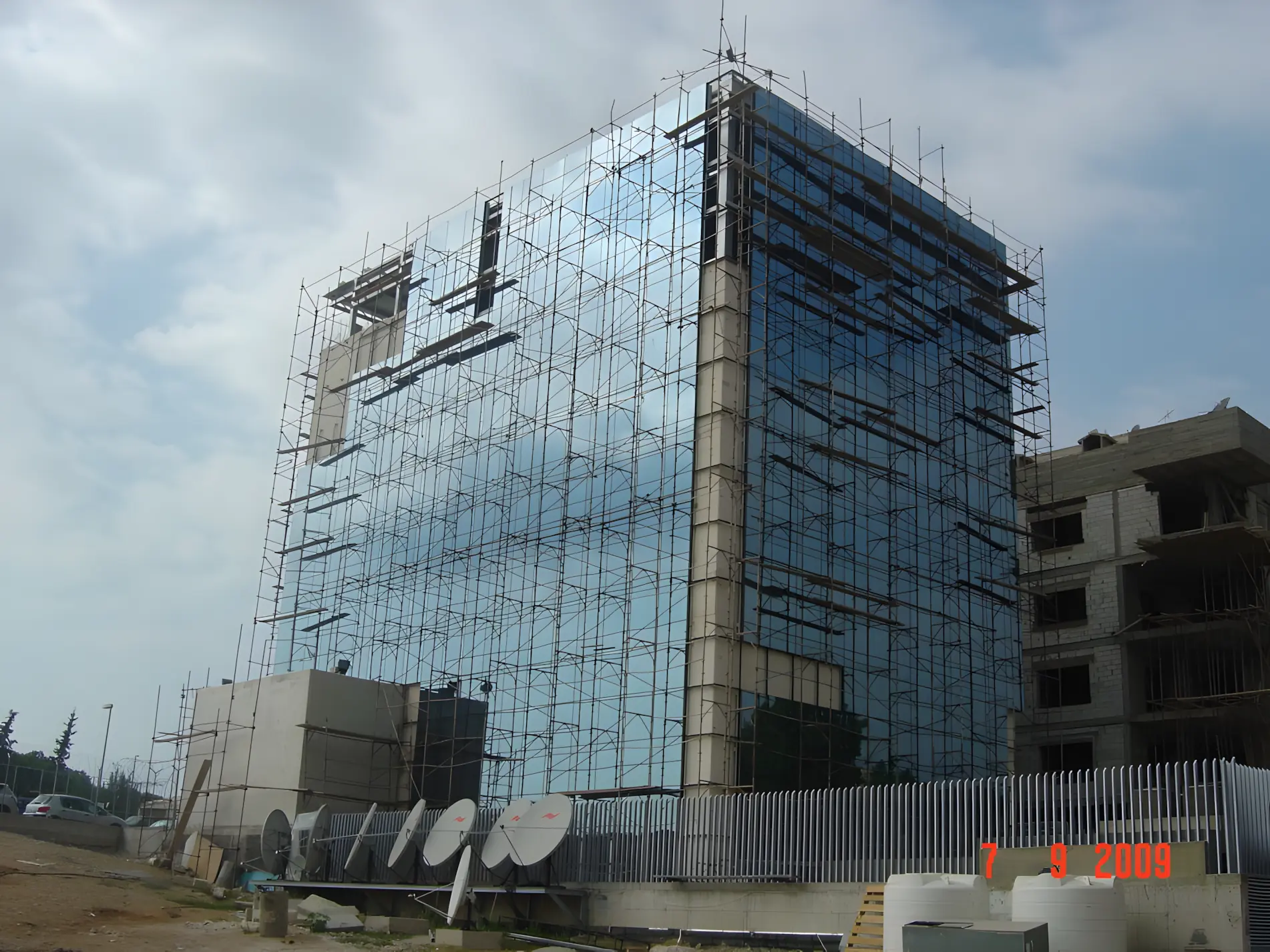 Roof Structure - MTV HQ